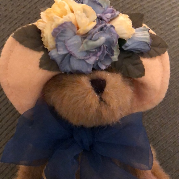 Boyd’s Bear - Picture 2 of 5